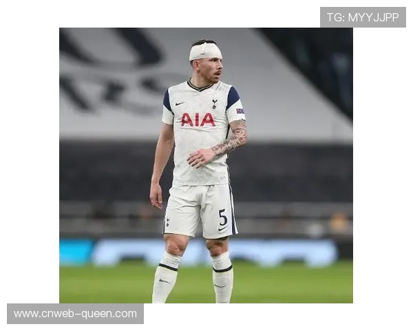 马萨拉谈罗马冬窗补强:尚无新动向但积极寻找 马萨拉谈罗马冬窗补强:尚无新动向但积极寻找