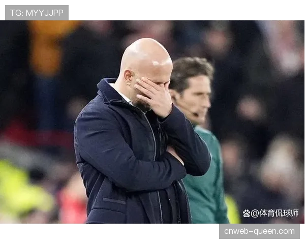 终场哨响，摩纳哥球员瘫坐草地目送欧冠希望渐行渐远